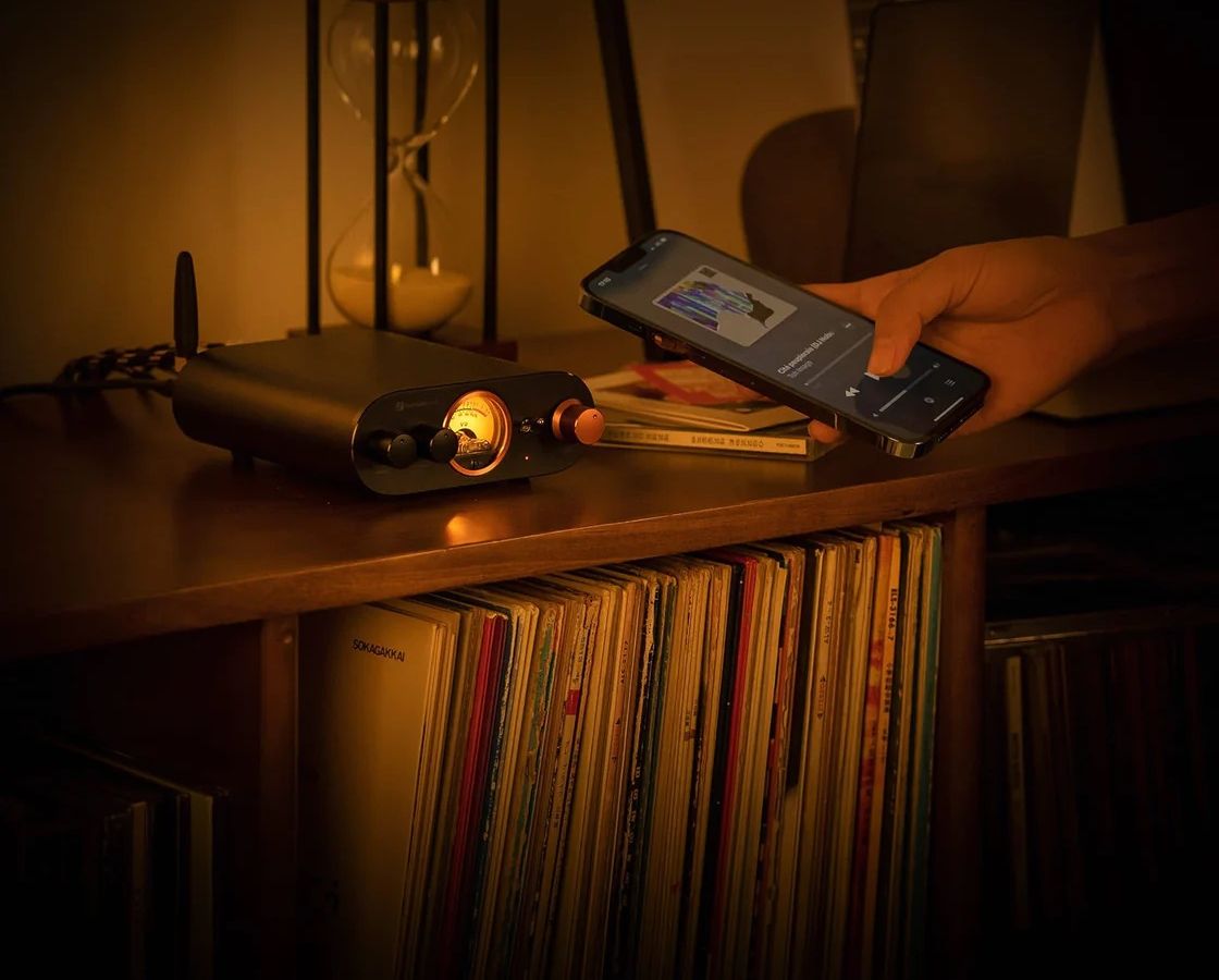 Fosi Audio MC101 Bluetooth 5.3 Hi-Fi amplifikatör, VU metre, 100 W